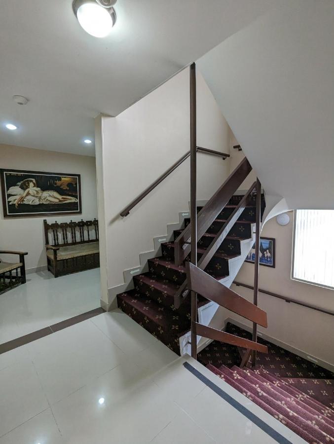 Hotel La Sabana Богота Экстерьер фото