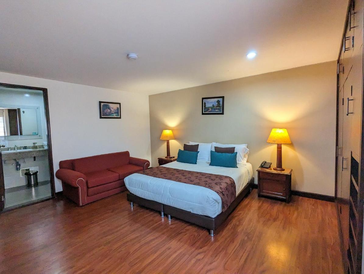 Hotel La Sabana Богота Экстерьер фото