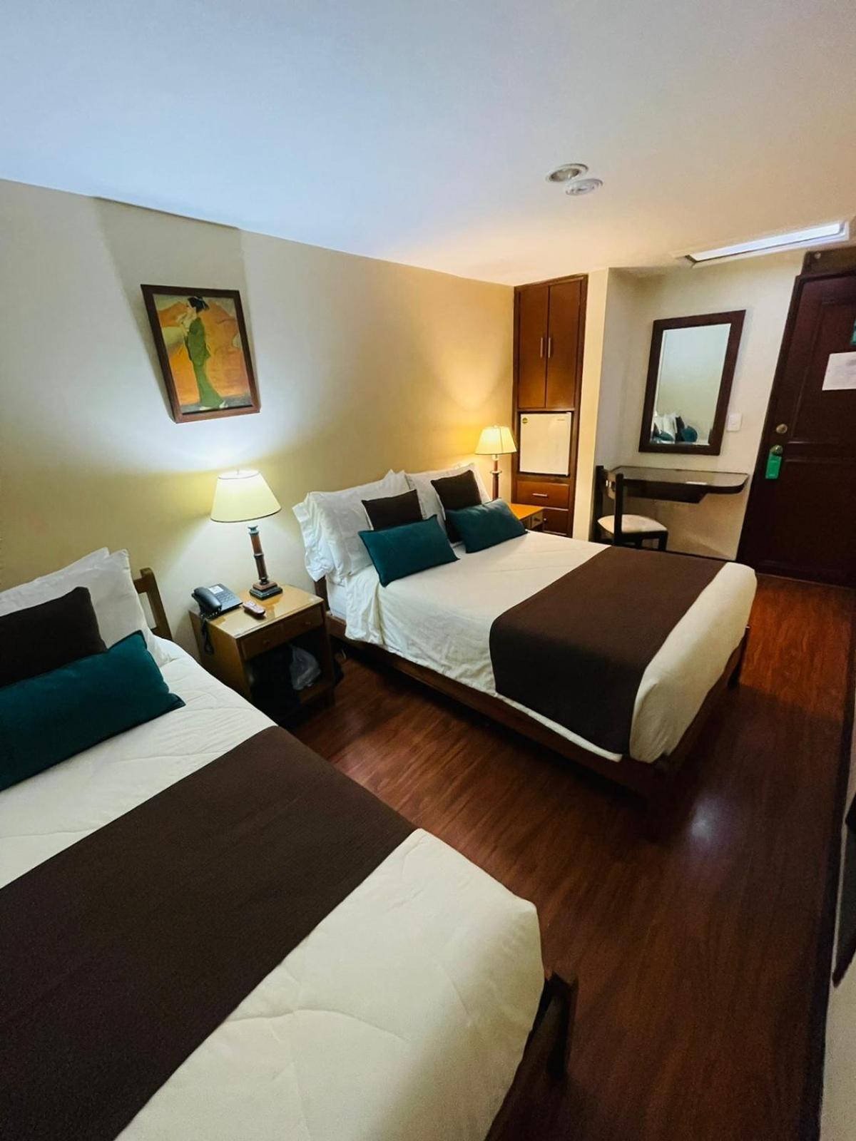 Hotel La Sabana Богота Экстерьер фото